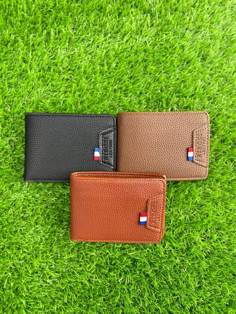 Men Leather Bi-Fold Wallet with Dot Pattern